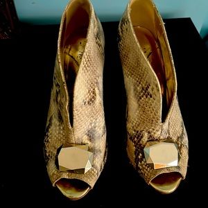 Sightly used in great condition.